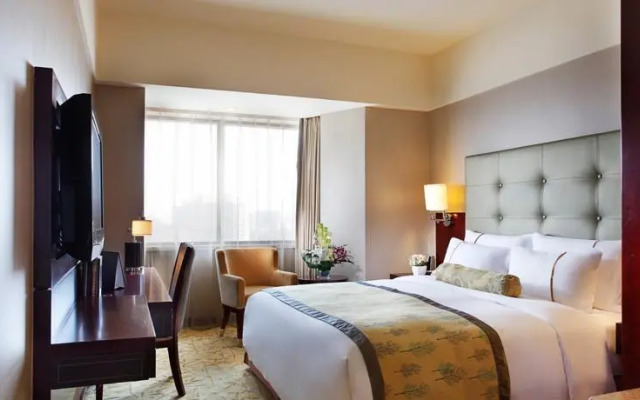 Days Hotel & Suites Xinxing Xian