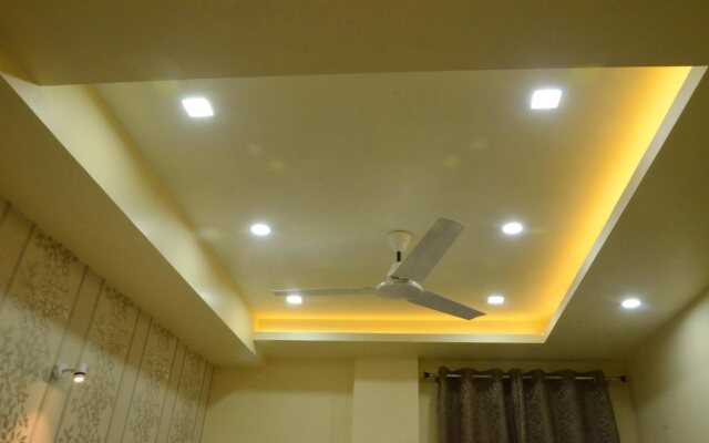Hotel Rahil Palace