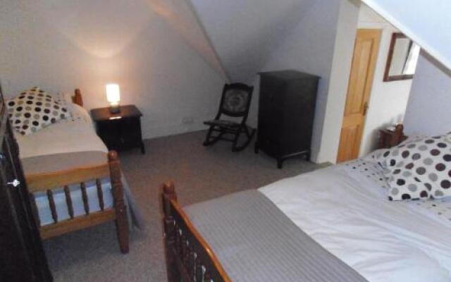The Old Manse B & B