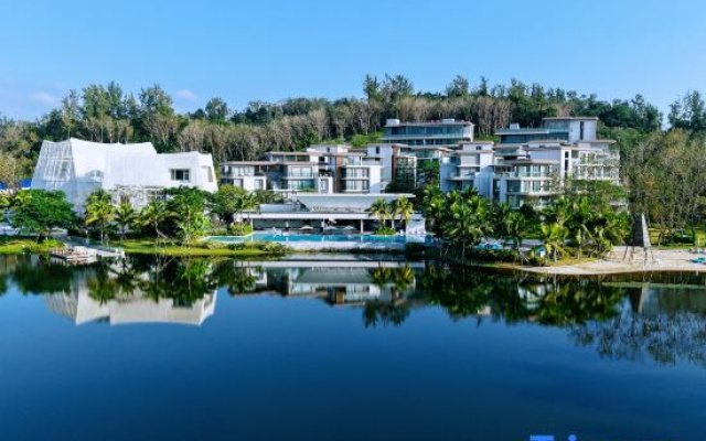 Wanning Xinglong Longing Hotel and Resort(All Suite Rooms)