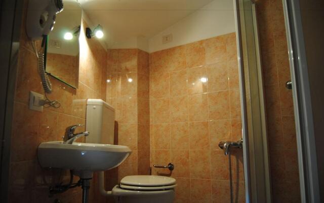 Suite Tower