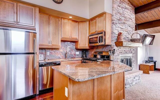 Aspenwood L17 - 2 Bedrooms Condo