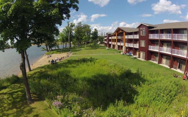 Best Western Premier The Lodge on Lake Detroit