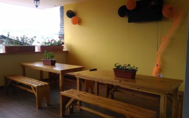 Hostal Don Jose - Hostel