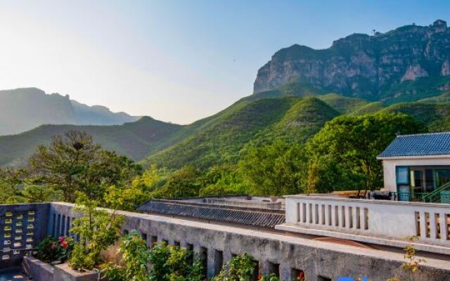 Qieman · Huanshan Viewing Life Boutique Hotel (Yuntai Mountain Anshang Service Area Branch)