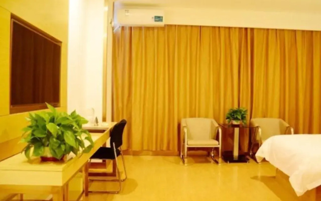 GreenTree Inn Taiyuan Wanbailin District West Bua Station Express Hotel