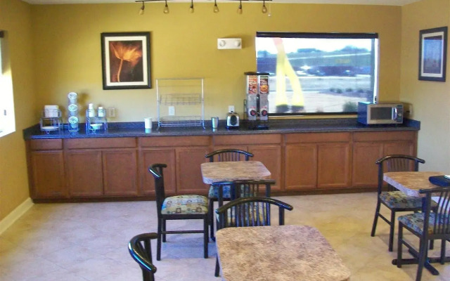 Americas Best Value Inn Tupelo