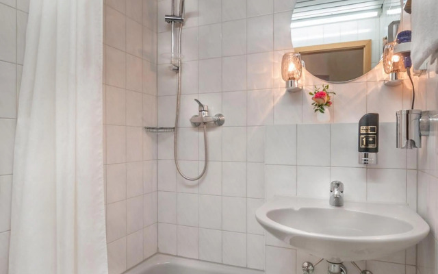 TRIP INN Hotel Schumann