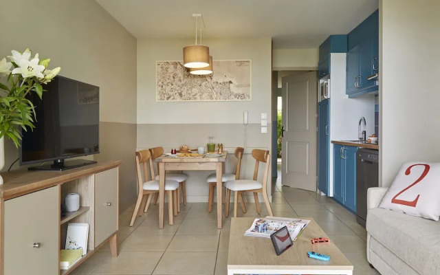 Seafront Apartment Near a Beach