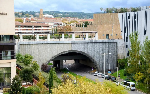 T2 cosy proche du centre-ville avec garage inclus