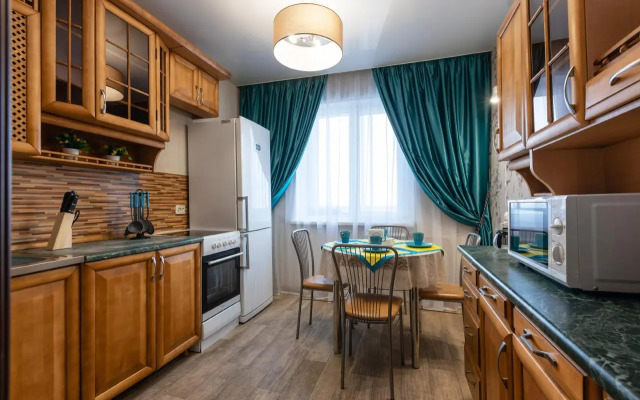 Five stars on Telman Street