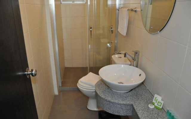 Likas Square Apartment Hotel