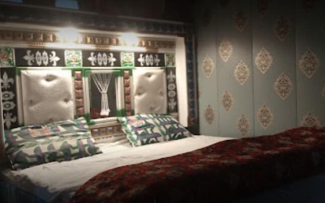 Iceland Hotel & Restaurant