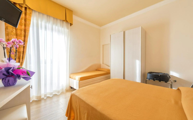 Hotel Corinna