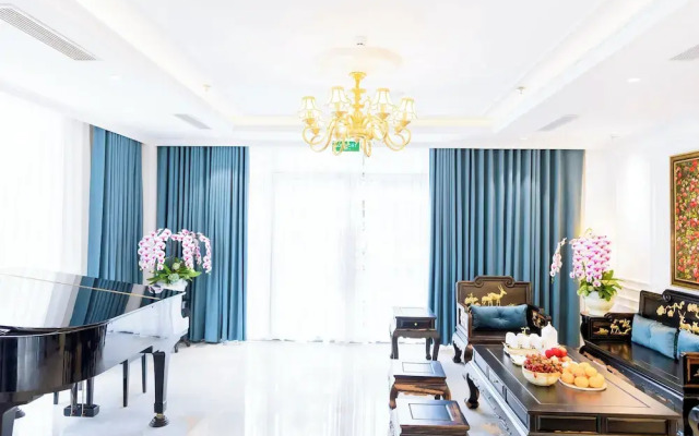 Leo Mansion Luxury Serviced Apartment