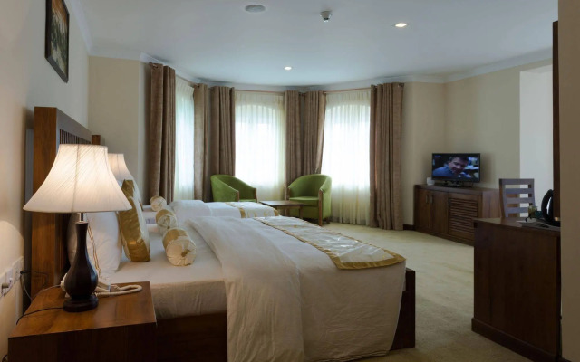 Serene King S Villa
