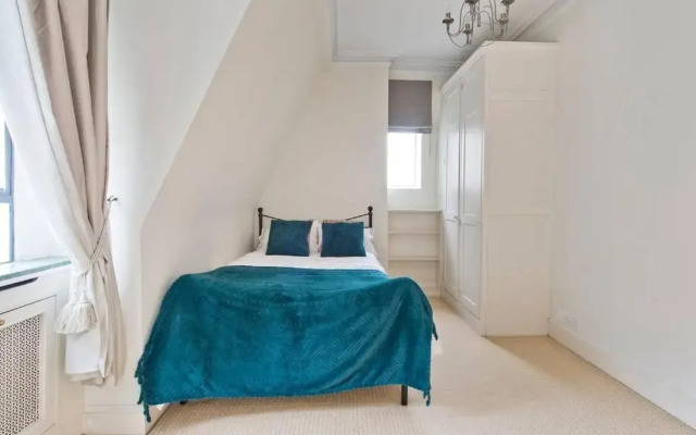 Stylish London Getaway In The Heart Of The City
