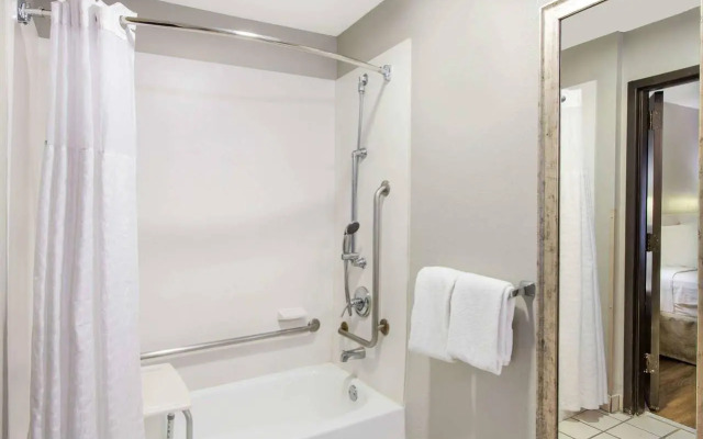Quality Inn Orlando Near International Drive