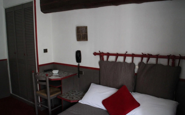 Hotel Mignon