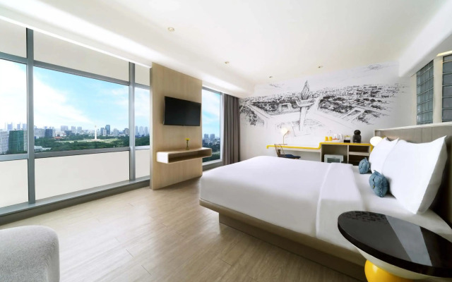 YELLO Hotel Harmoni Jakarta