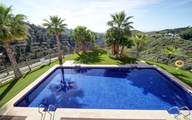 A Beautiful Modern Two Bedroom Villa