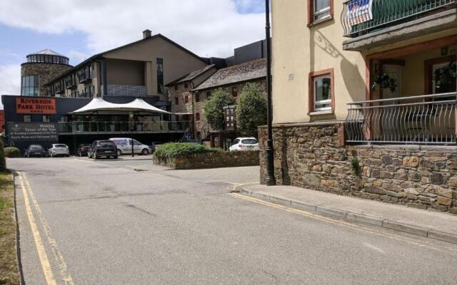 Riverview Luxury Short Stay Apartment