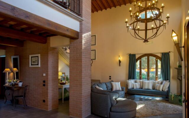 Villa with private pool between Pisa and Volterra-Villa Montelopio
