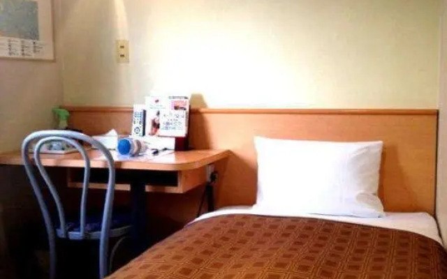 Takasaki Ekimae Plaza Hotel