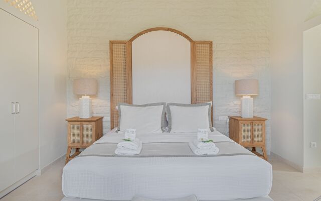 Casa Di Fiori Andros Suites