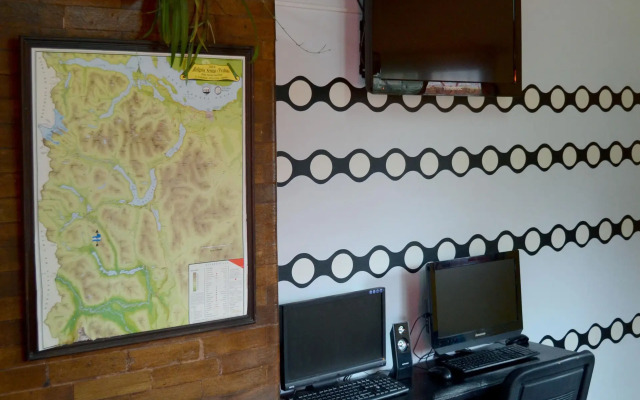 The House Hostel Resto & Bar Bariloche