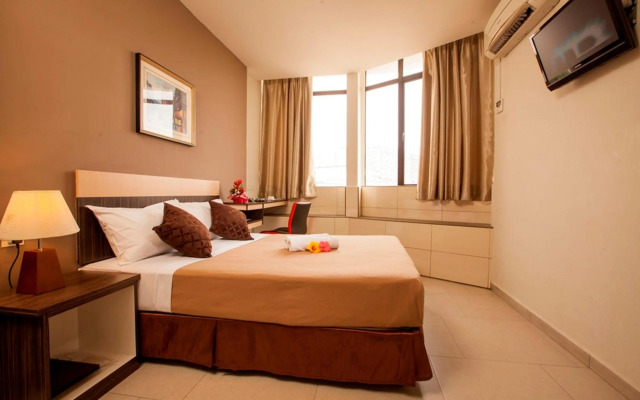 Leo Express Hotel