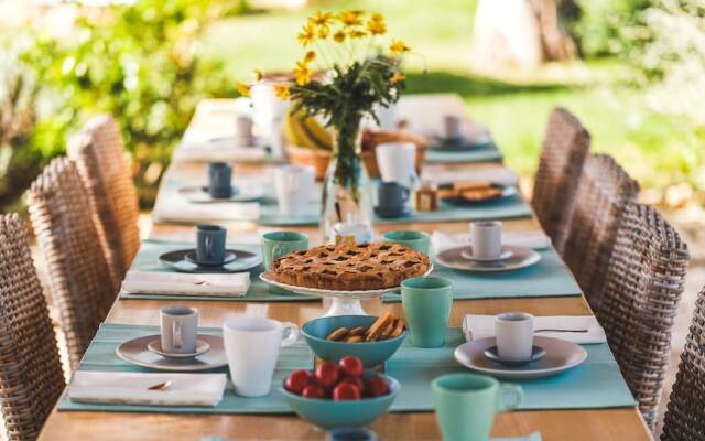 Trulli Biancapetra 8 2 Emma Villas