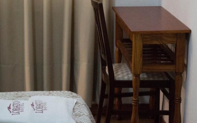 Hotel Lobato