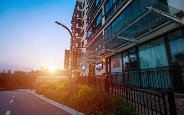 Sunshine Penisula Hotel