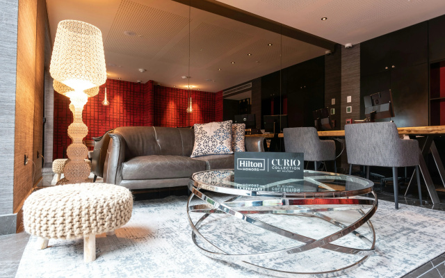 SORO Montevideo, Curio Collection by Hilton
