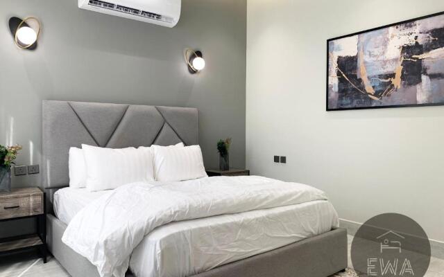 Kease Arid H -8 Luxury Gold Balcony XZ24