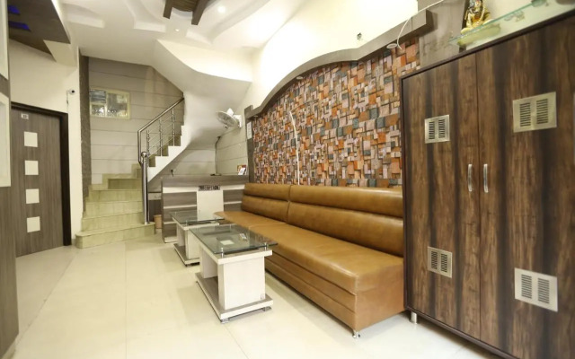 Malhotra Guest House