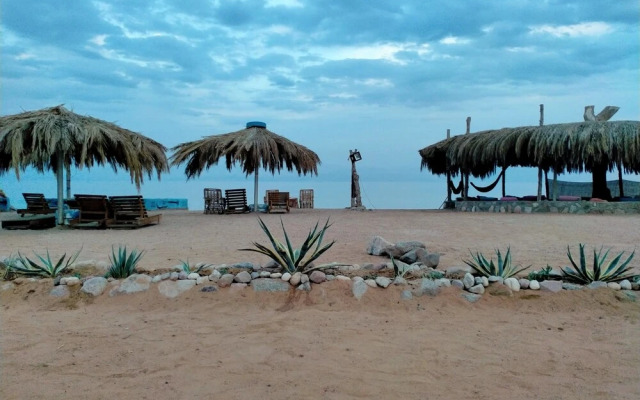 Wishwashi Camp & Resort