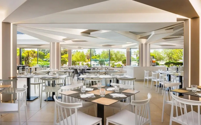 Apartamentos Montechoro Clube 99