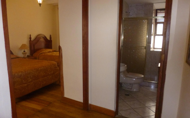 Hotel Midori
