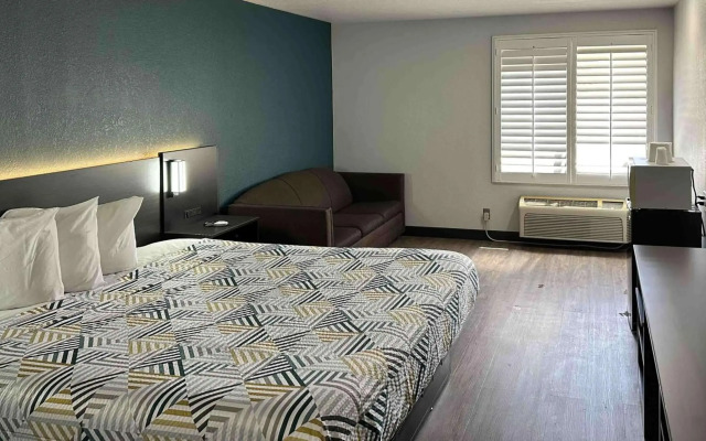 Motel 6 Lebec, CA