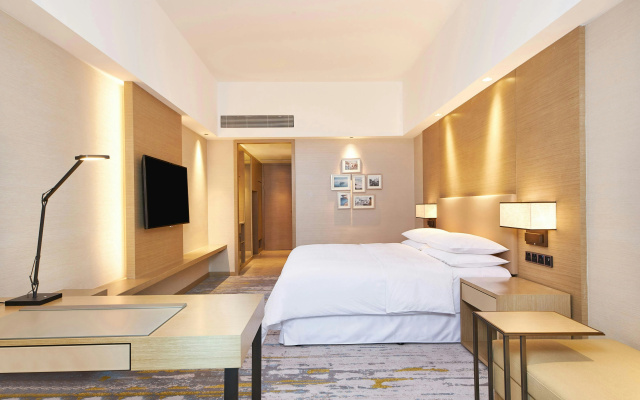 Four Points by Sheraton Jiaxing – Guest Rooms – Jiaxing