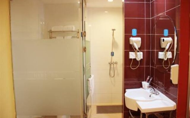 Elan Hotel Yuyao Wanda Square