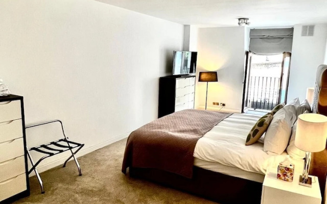 Mayfair Piccadilly Apartment