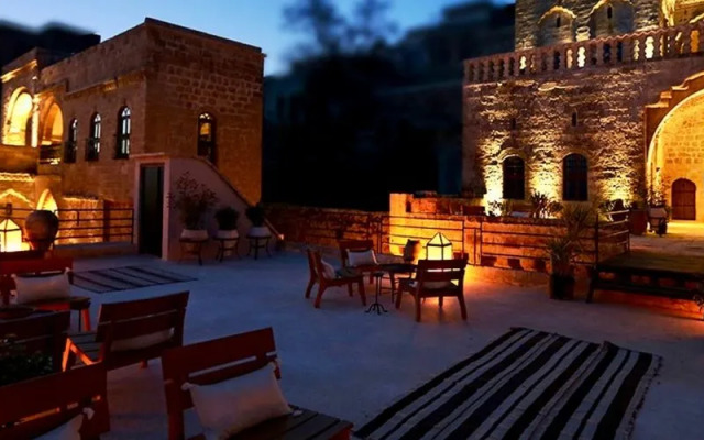 Arura Mardin