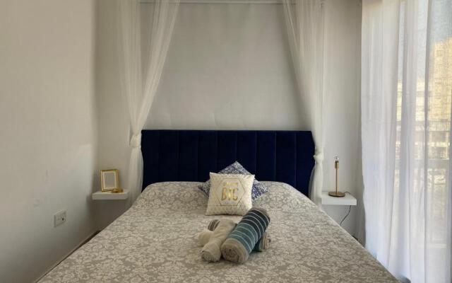 Modern Apartment Valentino GL144