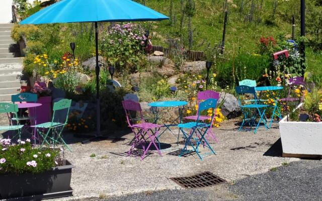 Residence Fleurs D'Aubrac