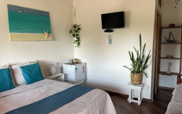 Suites Casa Azul-Vila do Abraão - conforto, limpeza, ótima localização