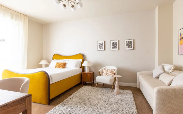 Daplace - Corso Sempione Suites