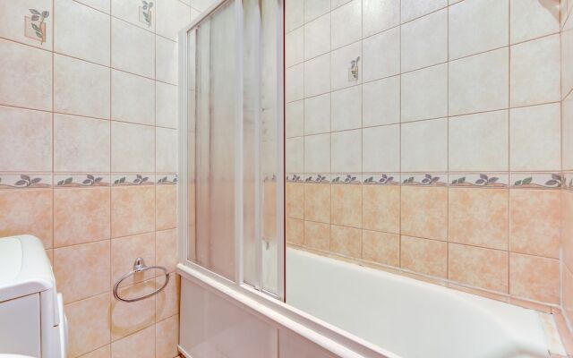 AG Apartment Aviatsionnaya 13